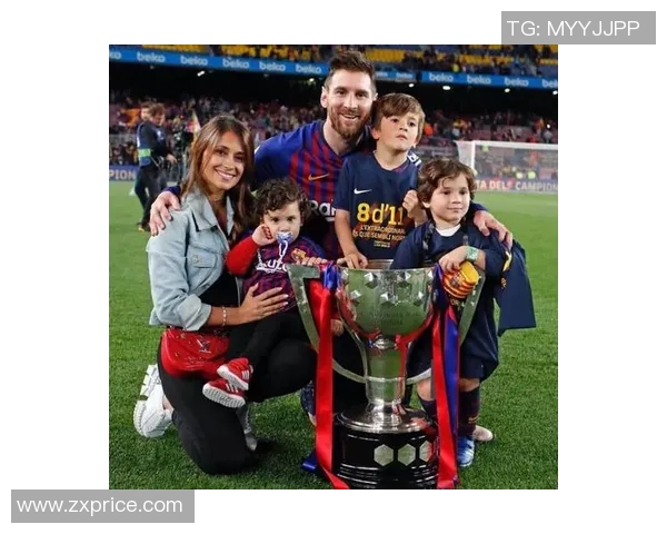 足球球星卡奖杯特卡全解析 揭开收藏价值与投资潜力的秘密